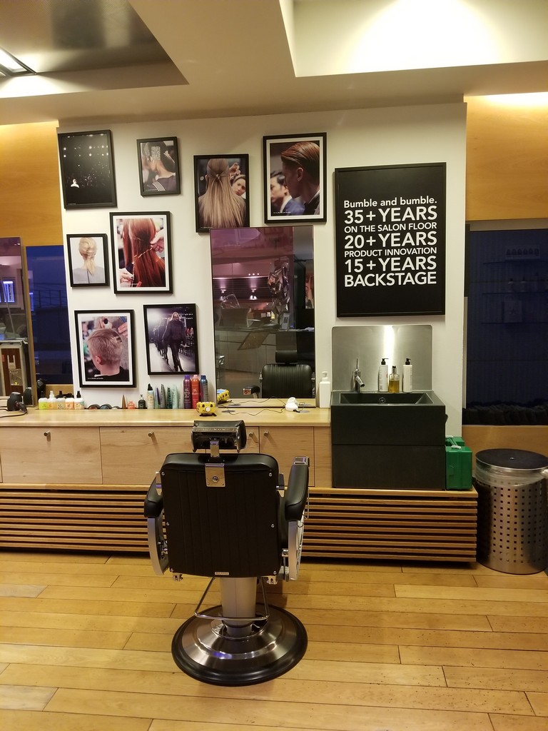 a chair in a barber shop
