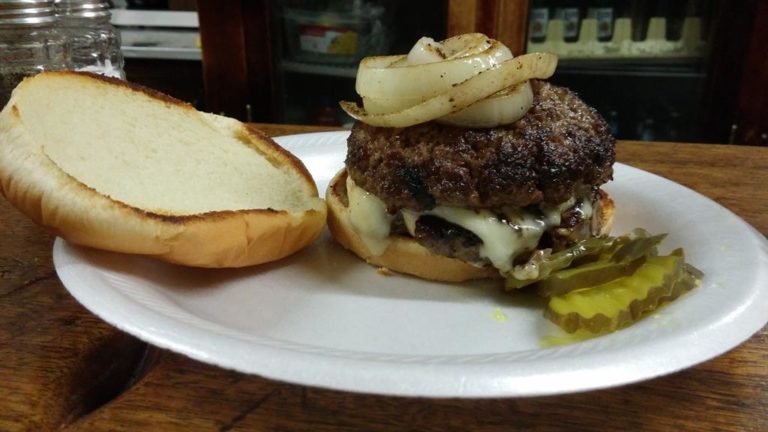 The Road Trip Burger @ The Mo Club