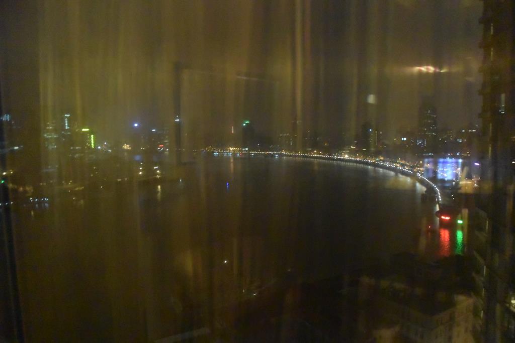 Bund by rainy, Shanghai night