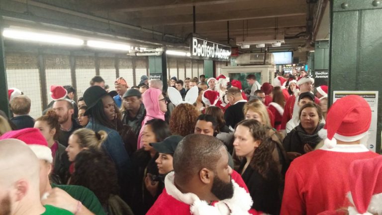 SantaCon 2016: Every Single Thing About You Is Ugly