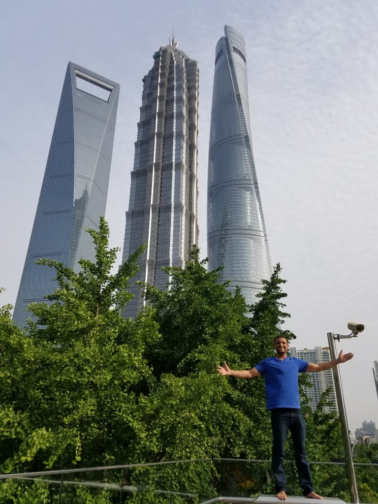 Look mom, I'm in Shanghai (legally)