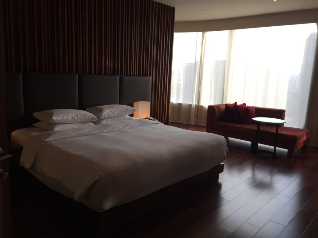 Andaz bed