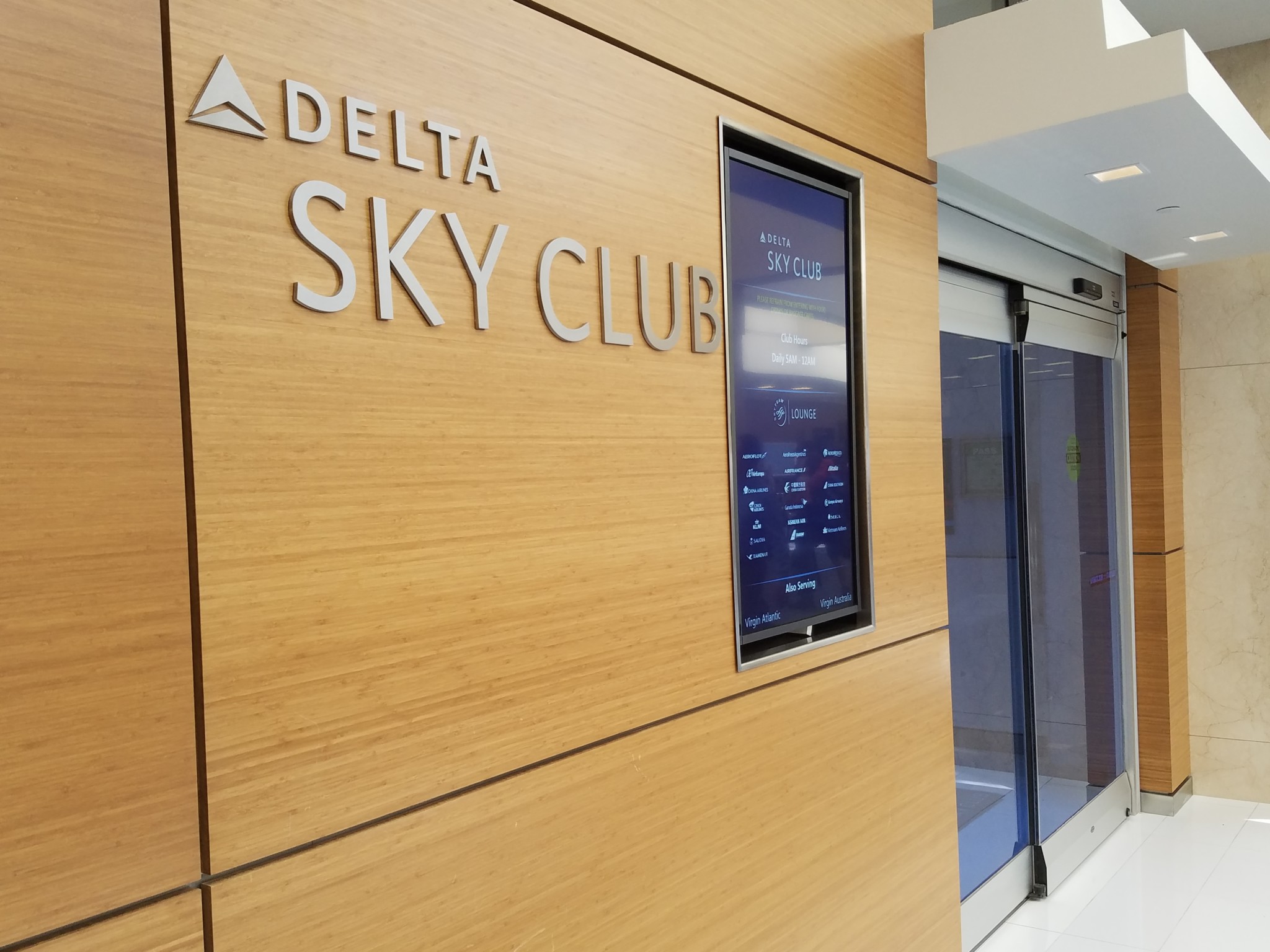 Delta SkyClub SFO