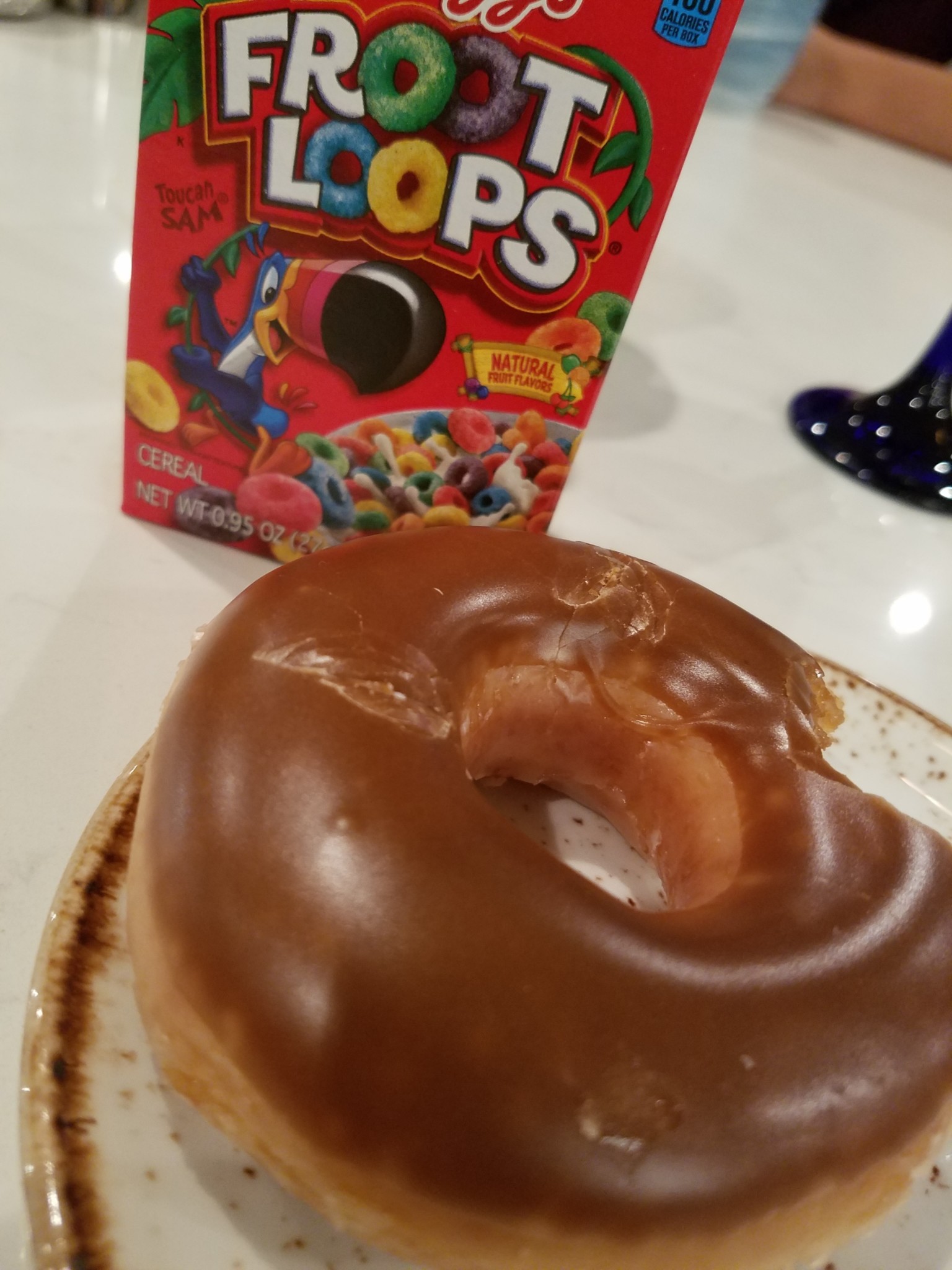 Fruit Loops and a doughnut 