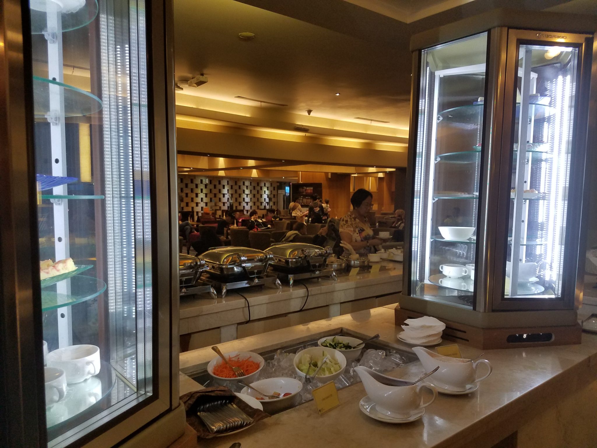 priority pass jakarta lounge review 