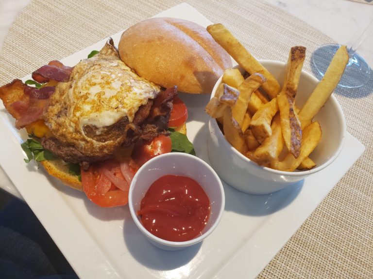 United Polaris: Best US Carrier Lounge by Default