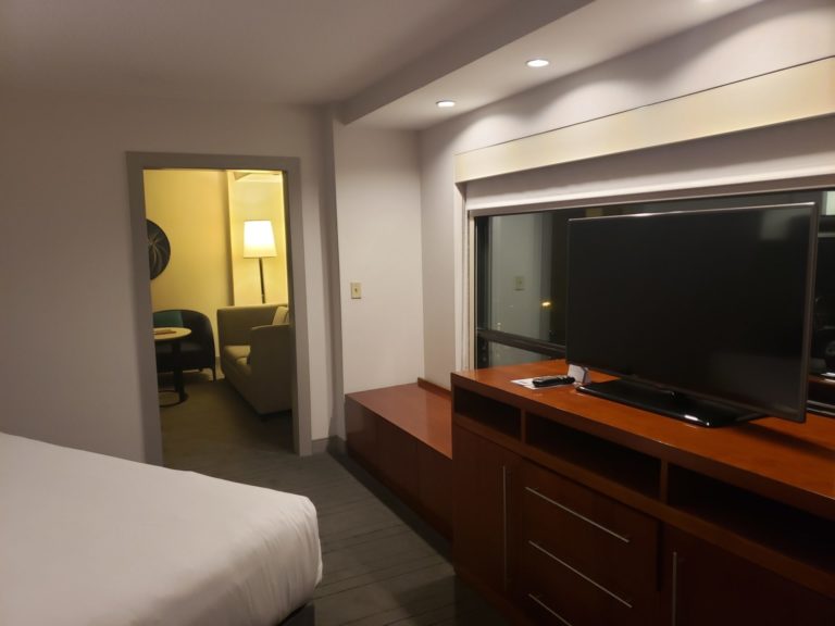 Hyatt Regency Reagan Airport: A (Pointless) Suite Upgrade