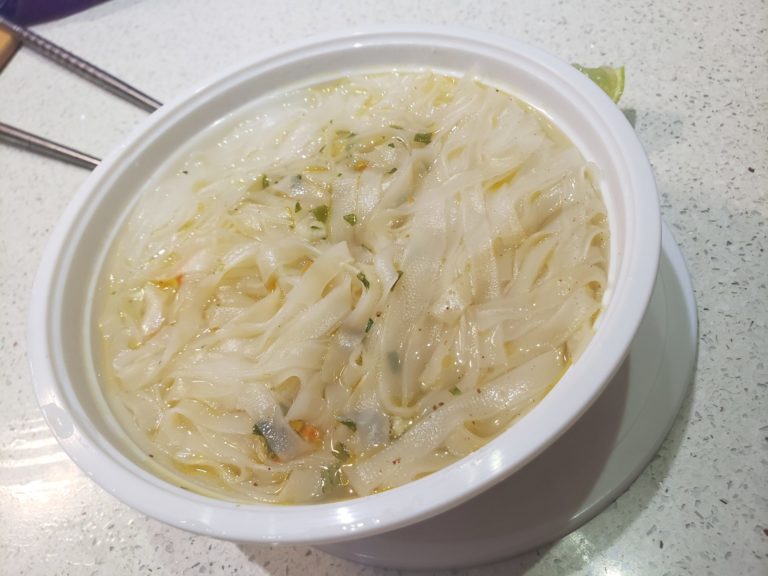 Instant Pho? En Casa Costco Pho Review