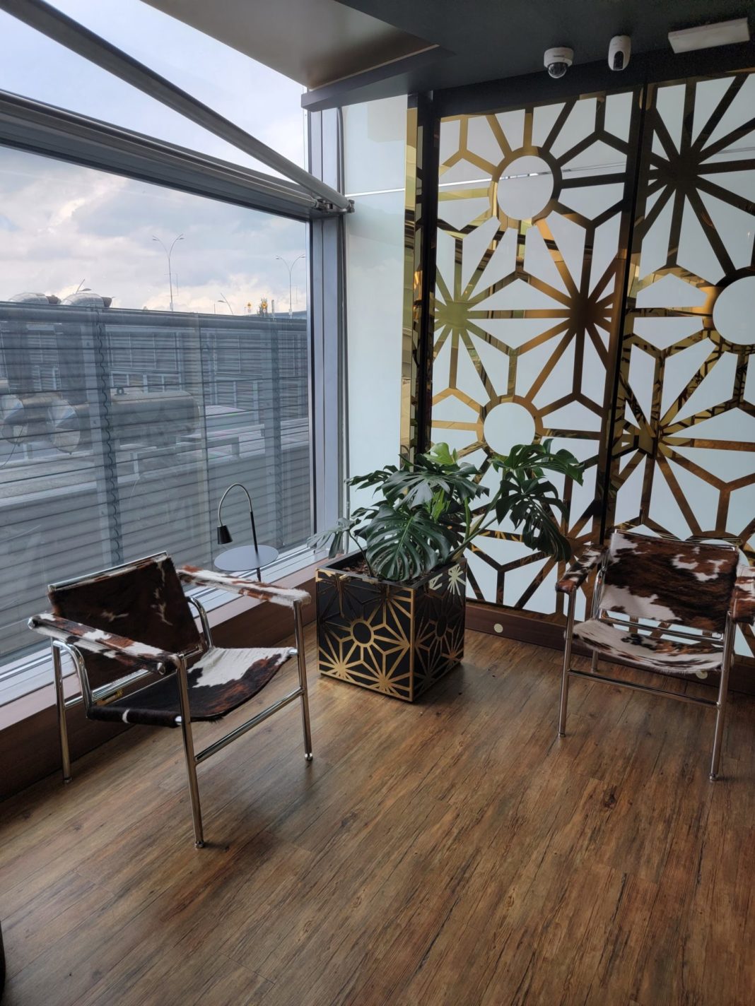 El Dorado Lounge Bogota Halfway Open Review