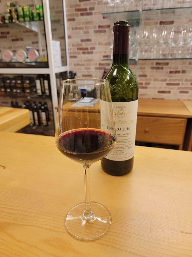 Guns & Butter: Ribera Del Duero, Madrid Travel Guide (Vino Edition)