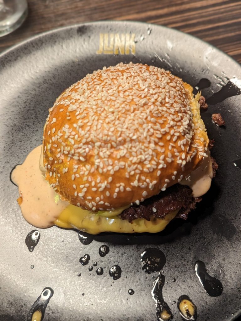 Junk Burger Madrid: Way Better Than Shake Shack