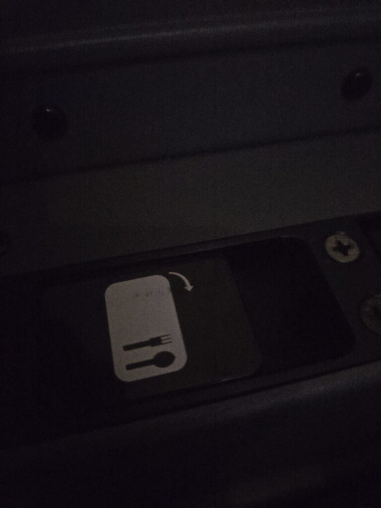 AA Business SJU-MIA: Flick the White Button!