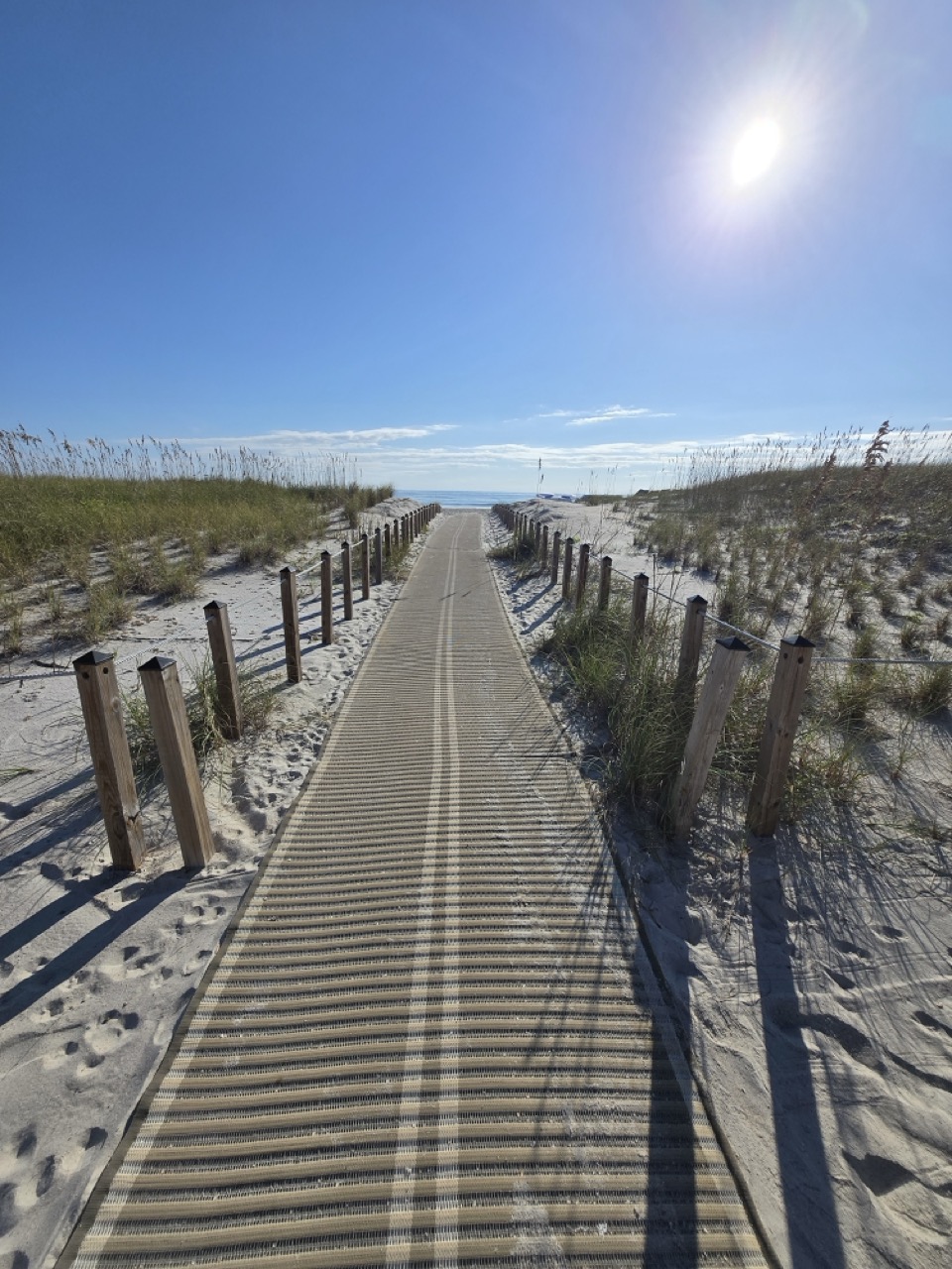 a walkway to the beach
